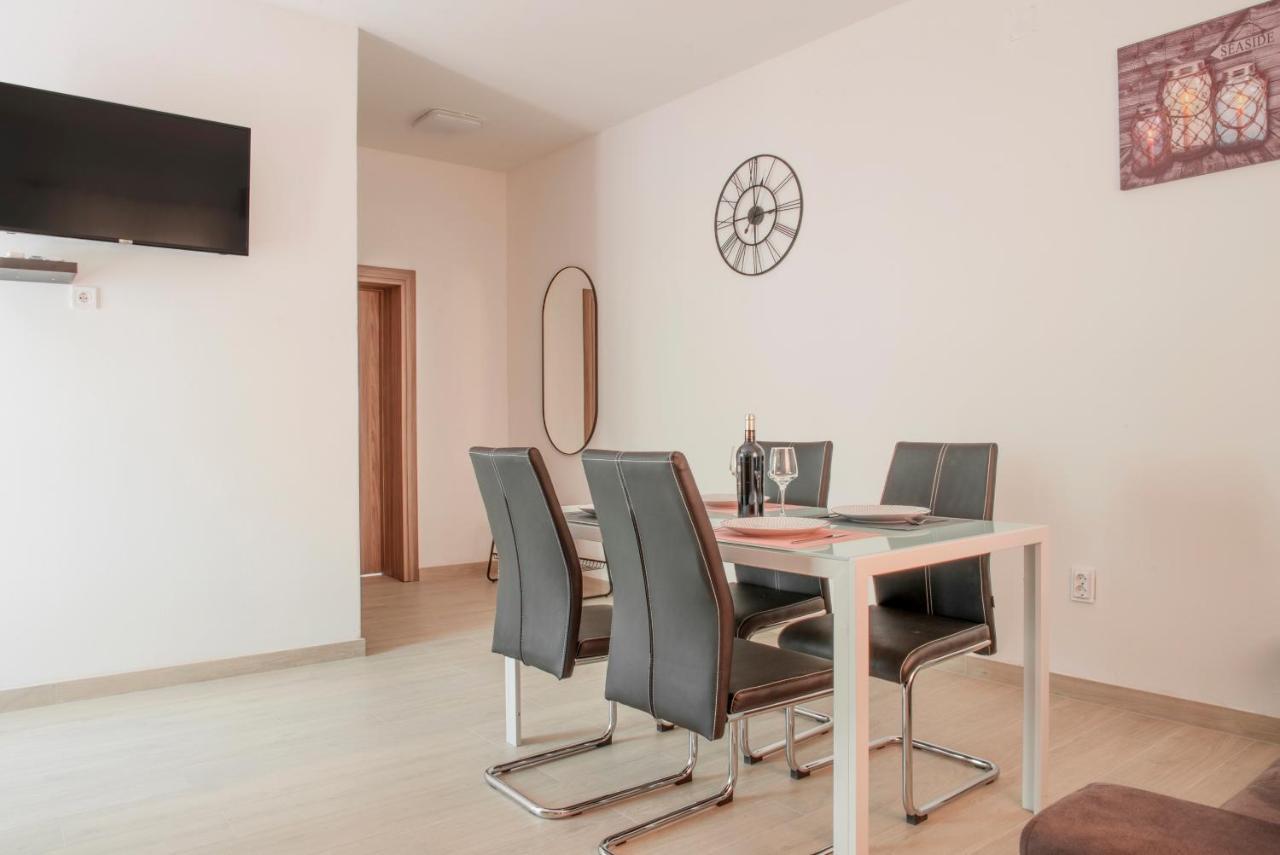 טרוגיר Apartmani Vudrag מראה חיצוני תמונה