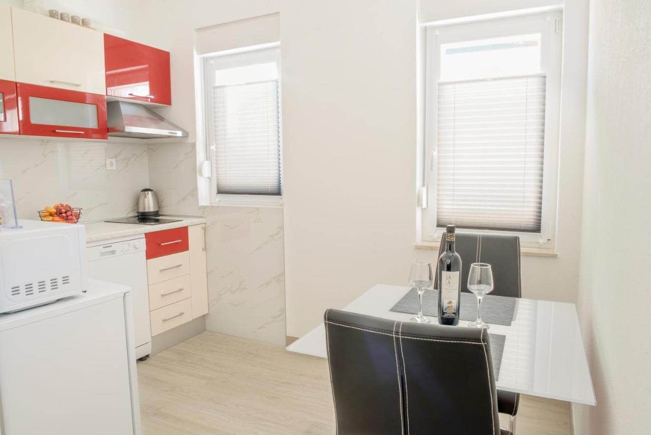 טרוגיר Apartmani Vudrag מראה חיצוני תמונה